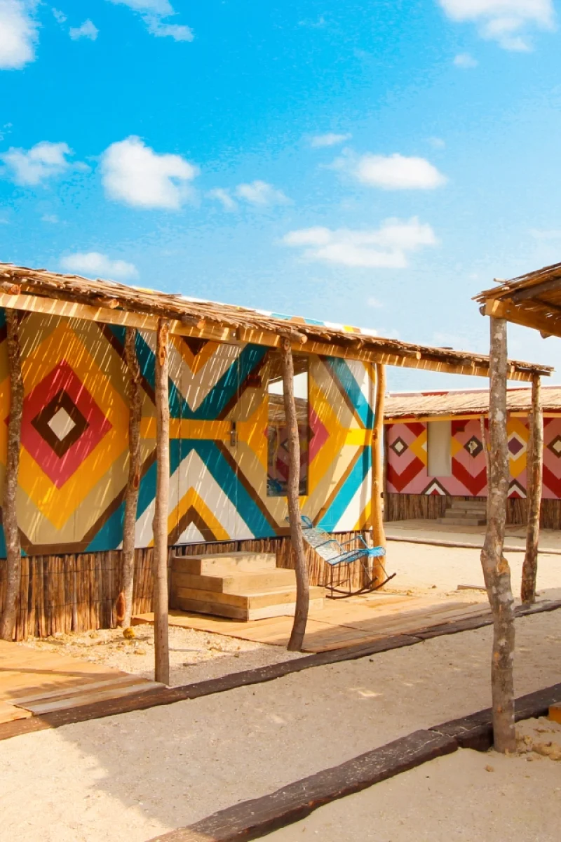 on-vacation-colombia-destino-nacional-guajira-hotel-wayira-rancherias-wayuu (1)